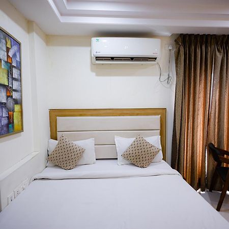 M Square Hotel Hyderabad Exteriör bild